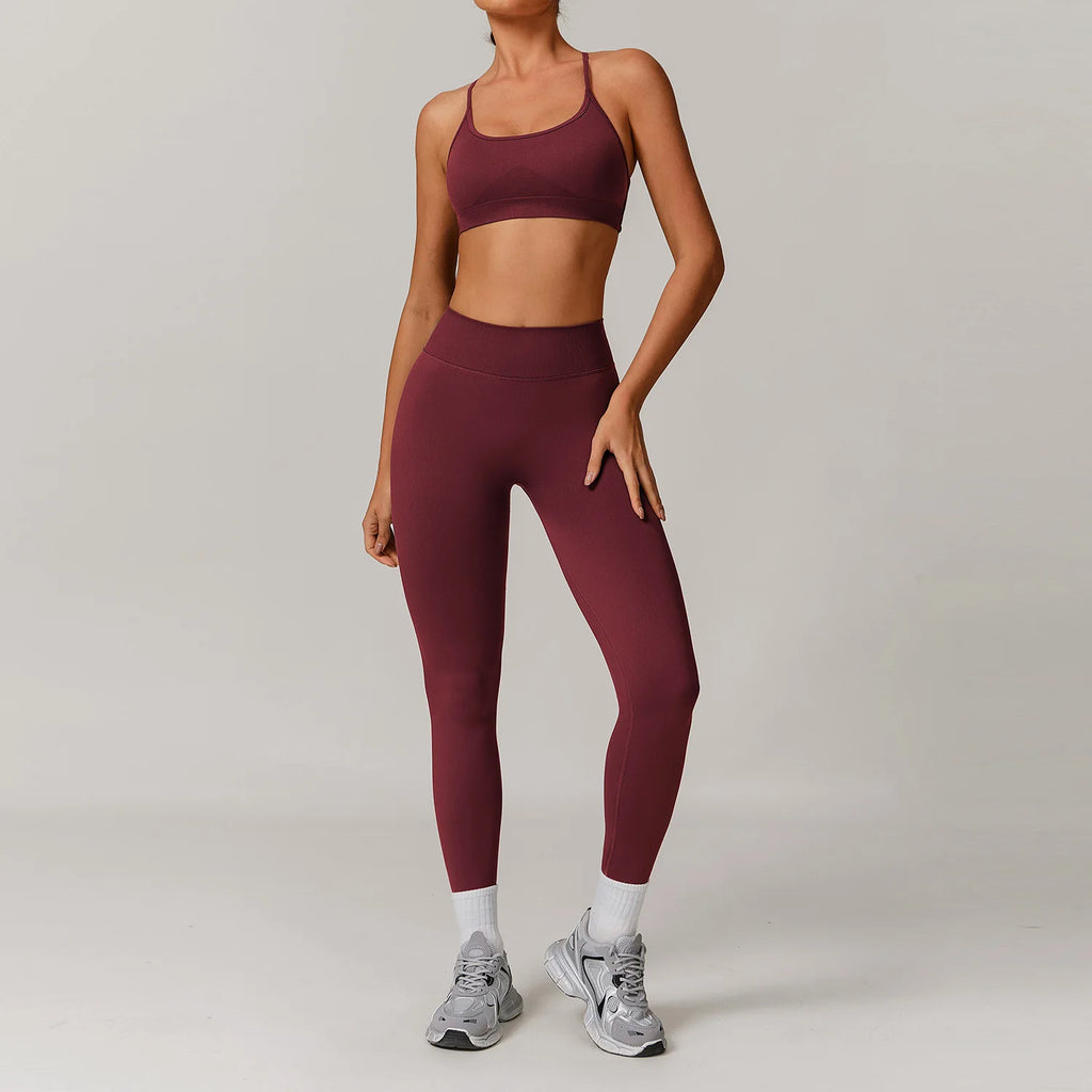 LYNX Motion Set – Women’s Seamless Gym & Yoga Suit